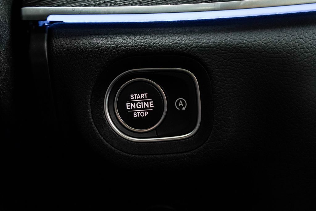 Mercedes-Benz GLE photo 40