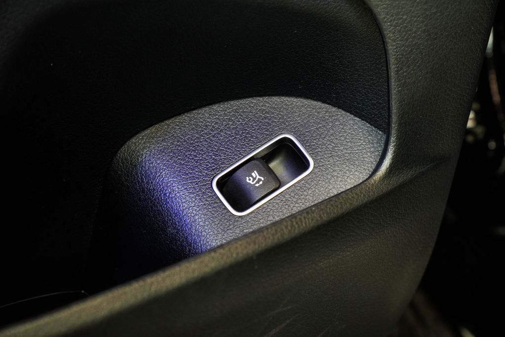 Mercedes-Benz GLE photo 46