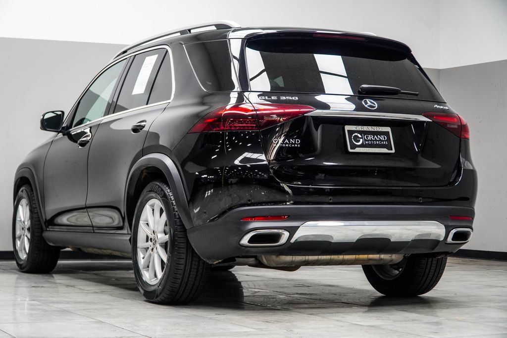 Mercedes-Benz GLE photo 11
