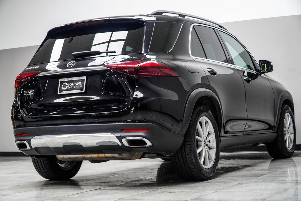 Mercedes-Benz GLE photo 13