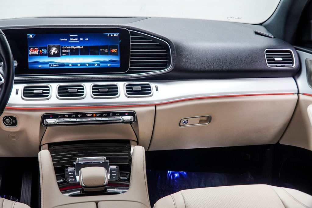 Mercedes-Benz GLE photo 18