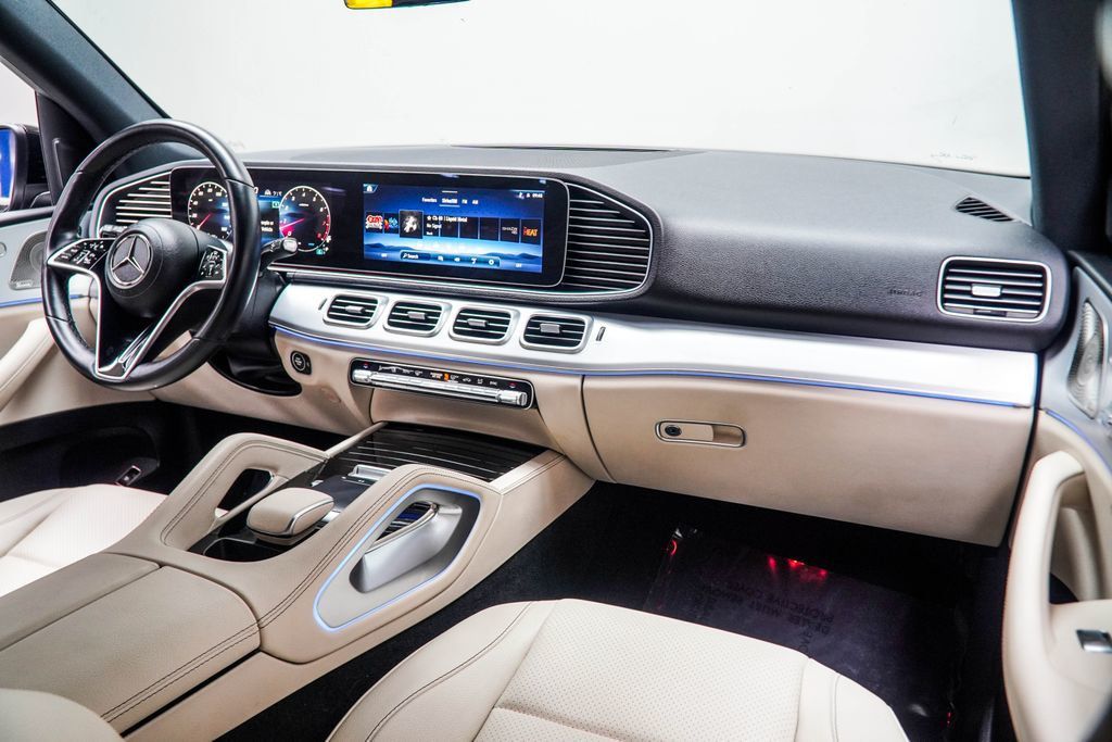 Mercedes-Benz GLE photo 19