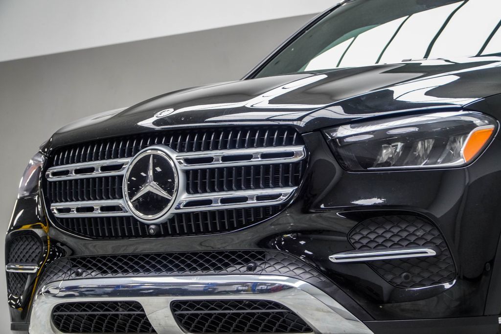 Mercedes-Benz GLE photo 2