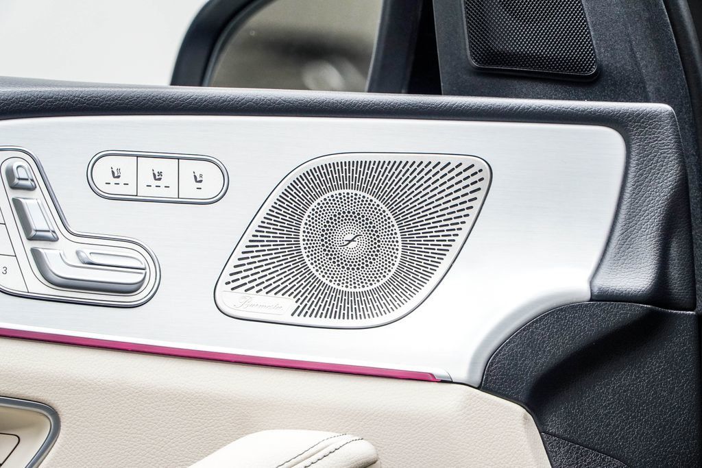 Mercedes-Benz GLE photo 36