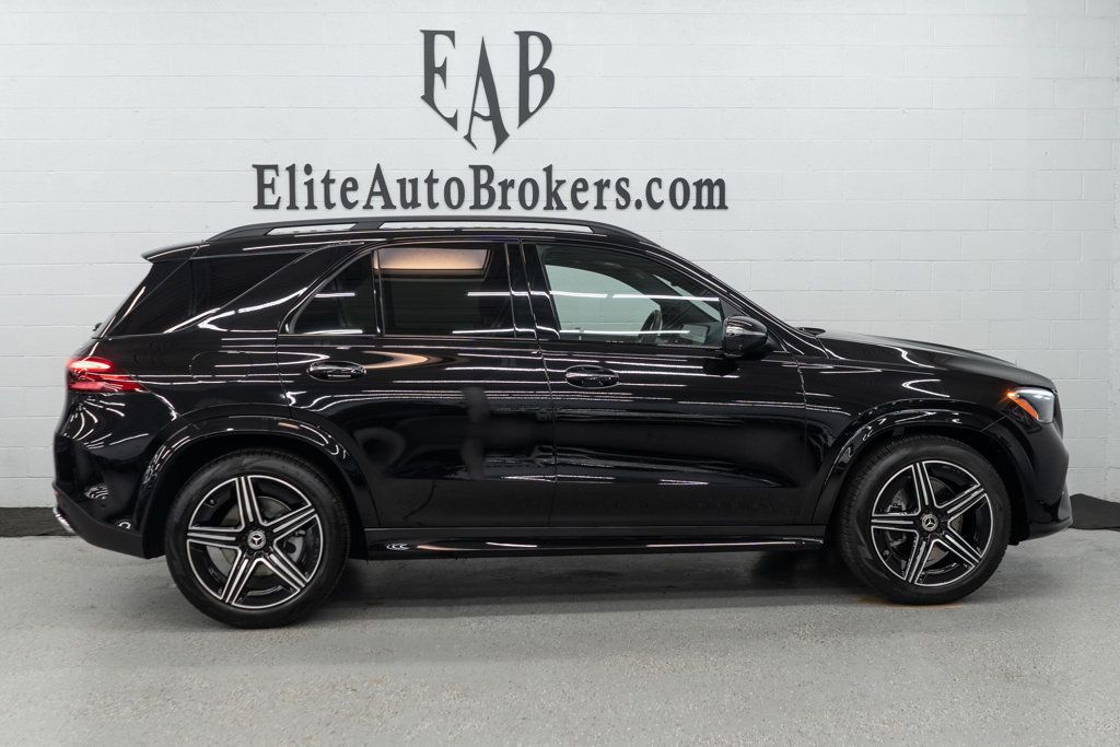 2025 Mercedes Benz GLE 350 4MATIC photo 2