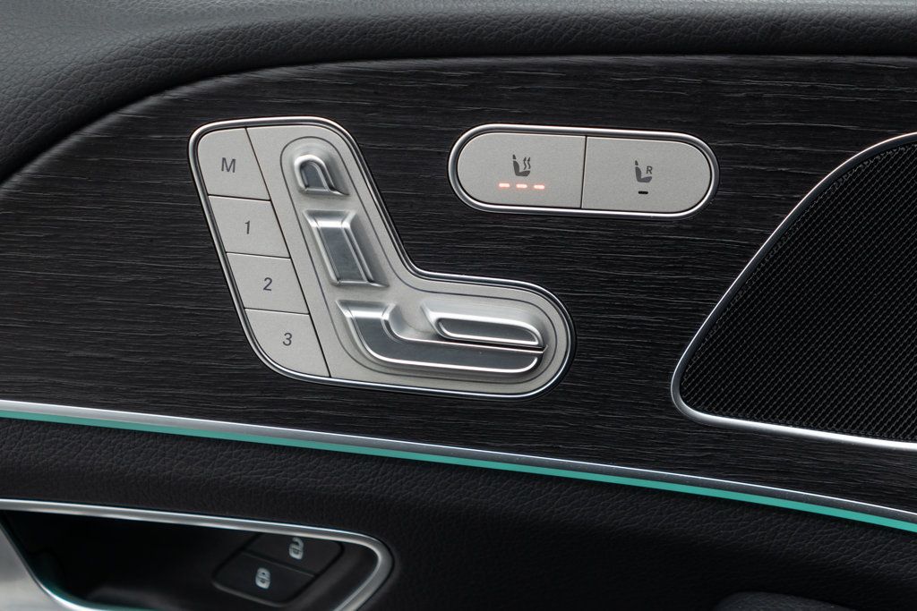 Mercedes-Benz GLE photo 15