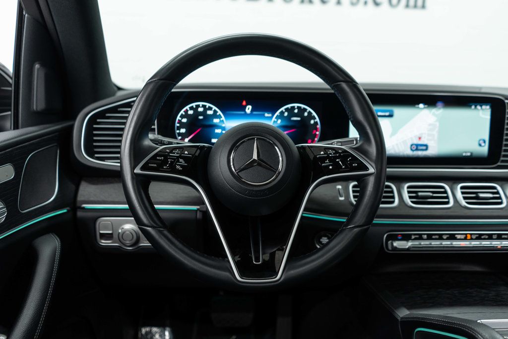 Mercedes-Benz GLE photo 16