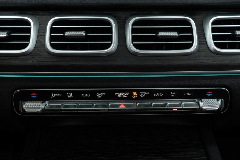 Mercedes-Benz GLE photo 27