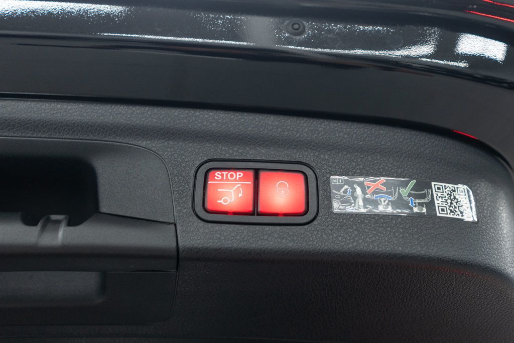 Mercedes-Benz GLE photo 32