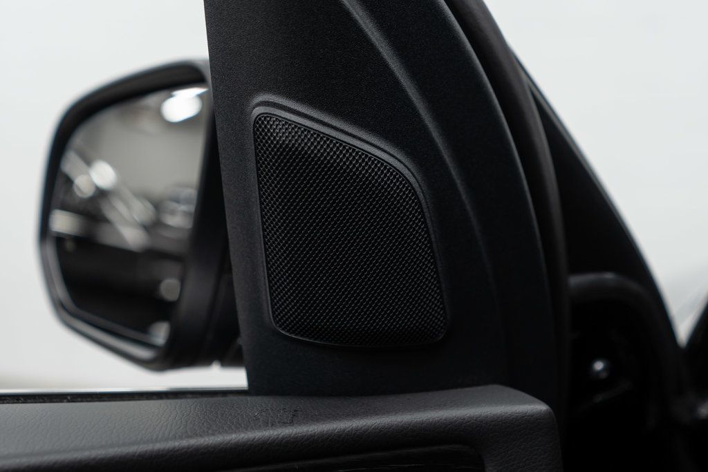 Mercedes-Benz GLE photo 44
