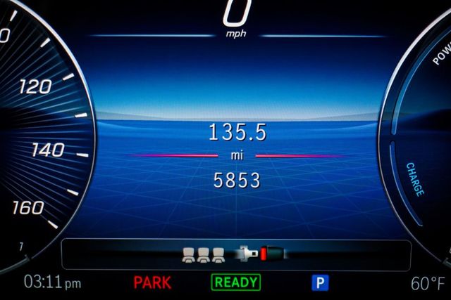 2025 Mercedes-Benz GLE GLE 450e 4MATIC SUV - 22994142 - 32