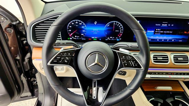 2025 Mercedes-Benz GLE GLE 450e 4MATIC SUV, Exclusive w/ Burmester Premium Audio - 23033894 - 11