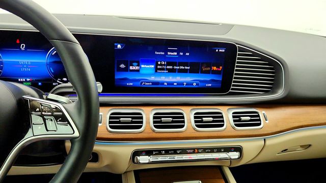 2025 Mercedes-Benz GLE GLE 450e 4MATIC SUV, Exclusive w/ Burmester Premium Audio - 23033894 - 15