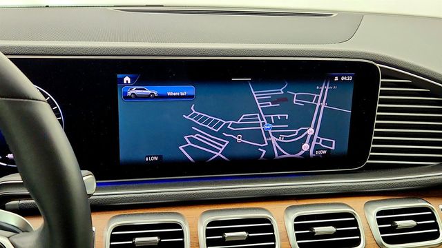 2025 Mercedes-Benz GLE GLE 450e 4MATIC SUV, Exclusive w/ Burmester Premium Audio - 23033894 - 17