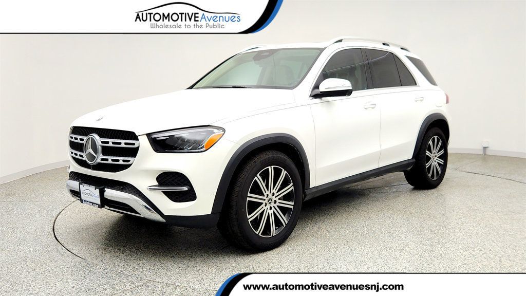 2025 Mercedes-Benz GLE GLE 450e 4MATIC SUV w/ 20'' Wheels, Trailer Hitch & Winter Pkg - 23039118 | Video 1