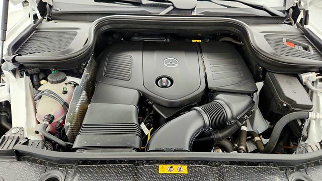2025 Mercedes-Benz GLE GLE 450e 4MATIC SUV w/ 20'' Wheels, Trailer Hitch & Winter Pkg - 23039118 - 25