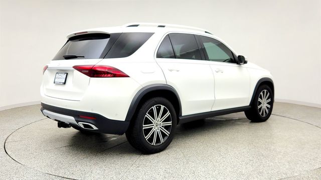 2025 Mercedes-Benz GLE GLE 450e 4MATIC SUV w/ 20'' Wheels, Trailer Hitch & Winter Pkg - 23039118 - 4