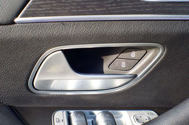 2025 Mercedes-Benz GLE MSRP$70795/4MATIC/DriverAssistancePkg/3RDRowSeatPkg/NAV - 22994041 - 35