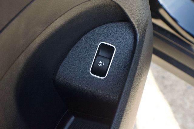 2025 Mercedes-Benz GLE MSRP$70795/4MATIC/DriverAssistancePkg/3RDRowSeatPkg/NAV - 22994041 - 38