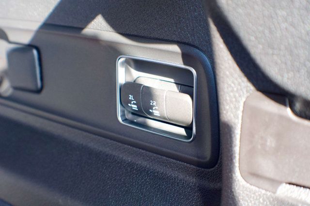 2025 Mercedes-Benz GLE MSRP$70795/4MATIC/DriverAssistancePkg/3RDRowSeatPkg/NAV - 22994041 - 55