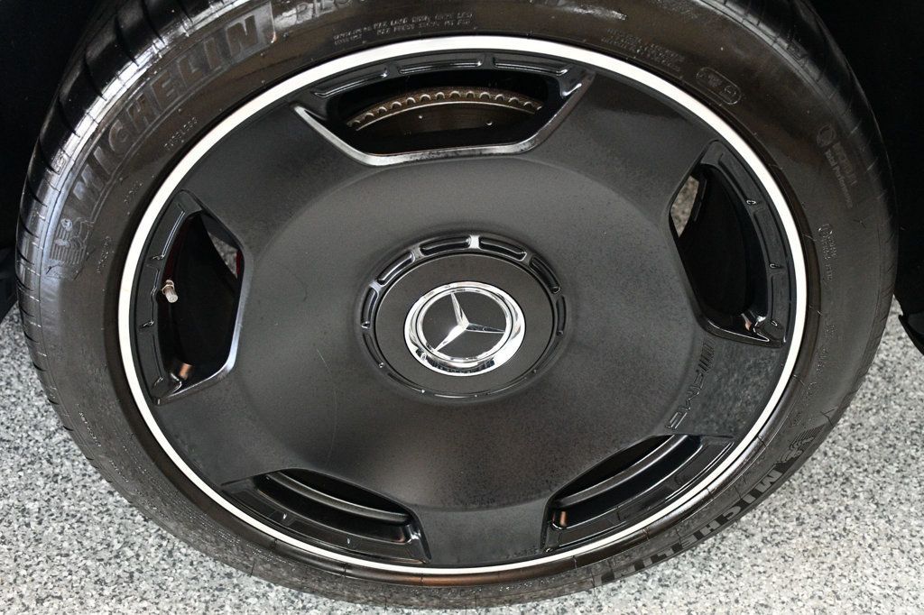 Mercedes-Benz GLS photo 19