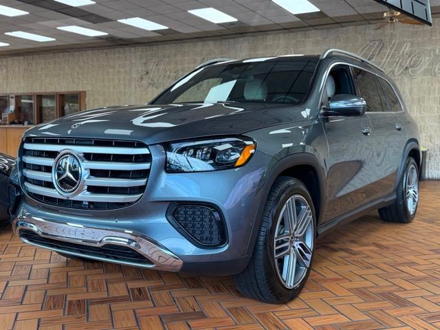 2025 Mercedes-Benz GLS