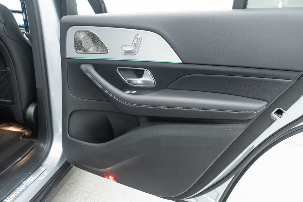 Mercedes-Benz GLS GLS 450 photo 40