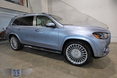 2025 Mercedes-Benz GLS