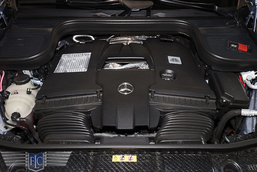2025 Mercedes-Benz GLS Maybach GLS 600 4MATIC SUV - 22995442 - 45