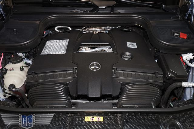 2025 Mercedes-Benz GLS Maybach GLS 600 4MATIC SUV - 22995442 - 45