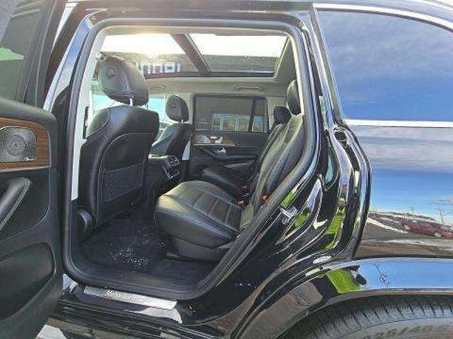 2025 Mercedes-Benz GLS Pinnacle Trim Pkg/Executive Rear Seat Pkg/Soft-Close Doors/NAV - 22987773 - 5