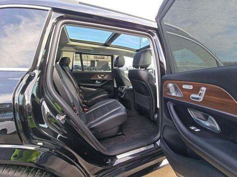 2025 Mercedes-Benz GLS Pinnacle Trim Pkg/Executive Rear Seat Pkg/Soft-Close Doors/NAV - 22987773 - 6