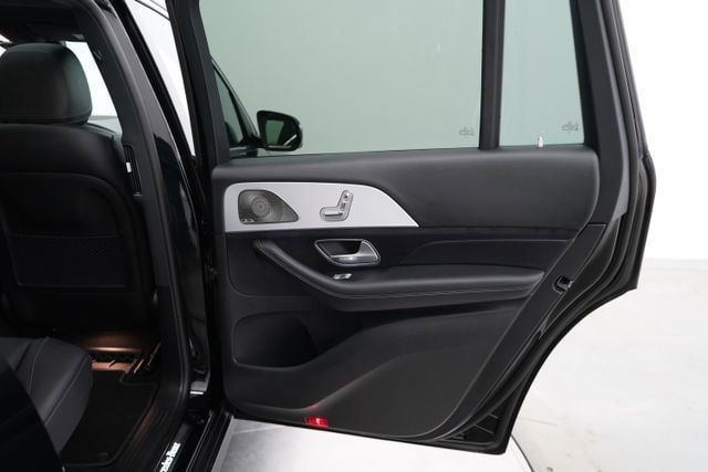 2025 Mercedes-Benz GLS 450 4matic - 23077535 - 63