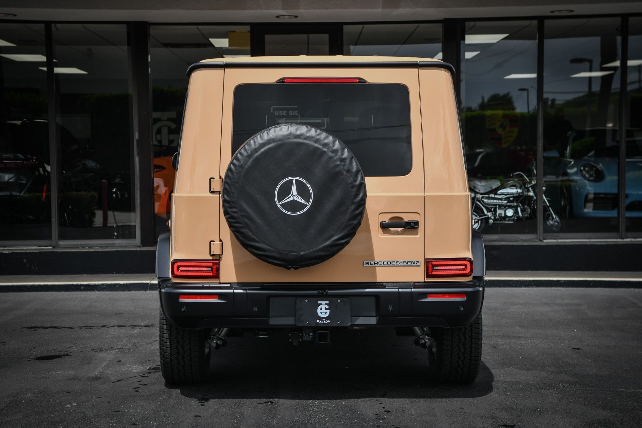 2025 Mercedes Benz G 550 photo 12
