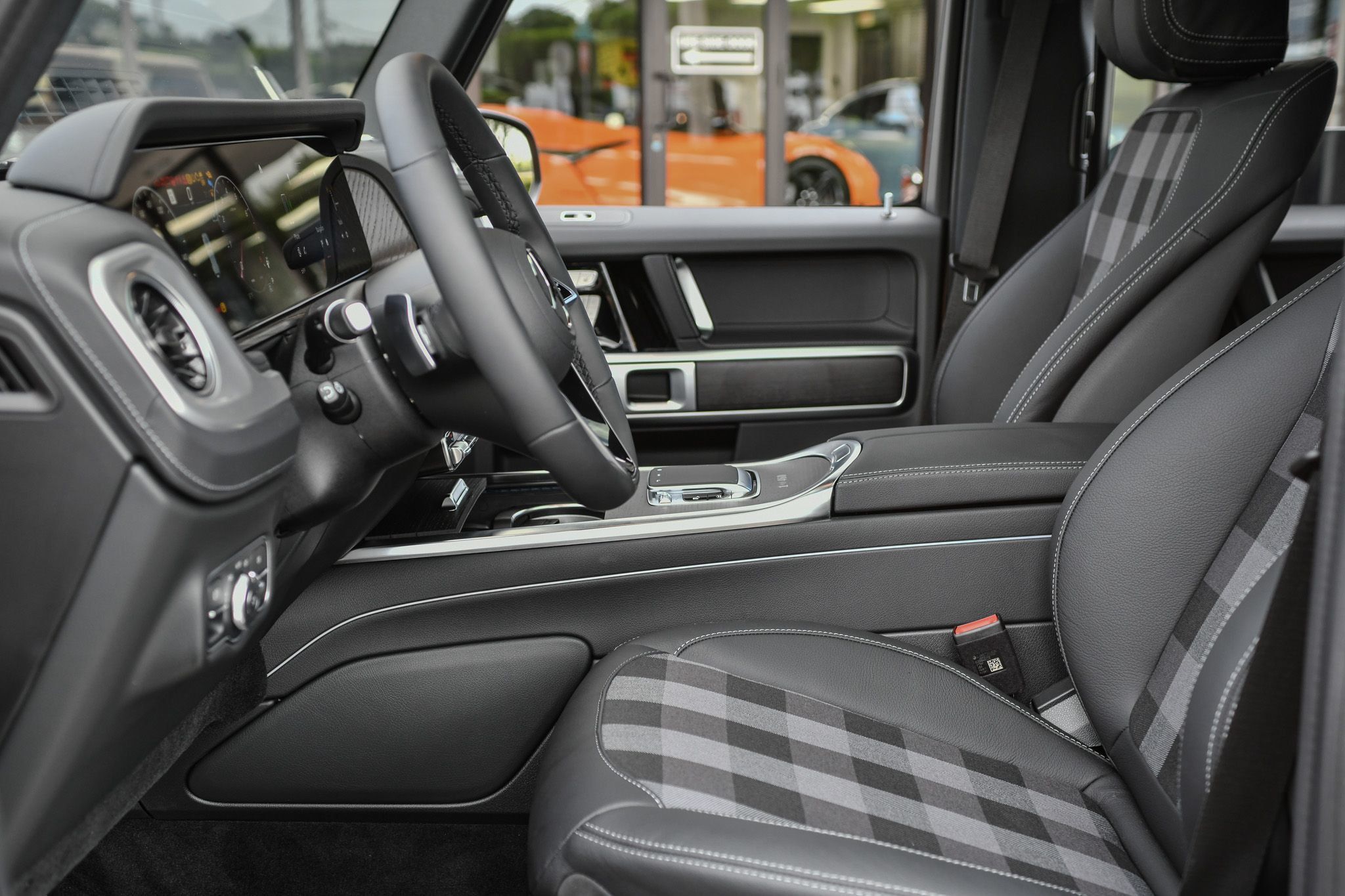 2025 Mercedes Benz G 550 photo 21