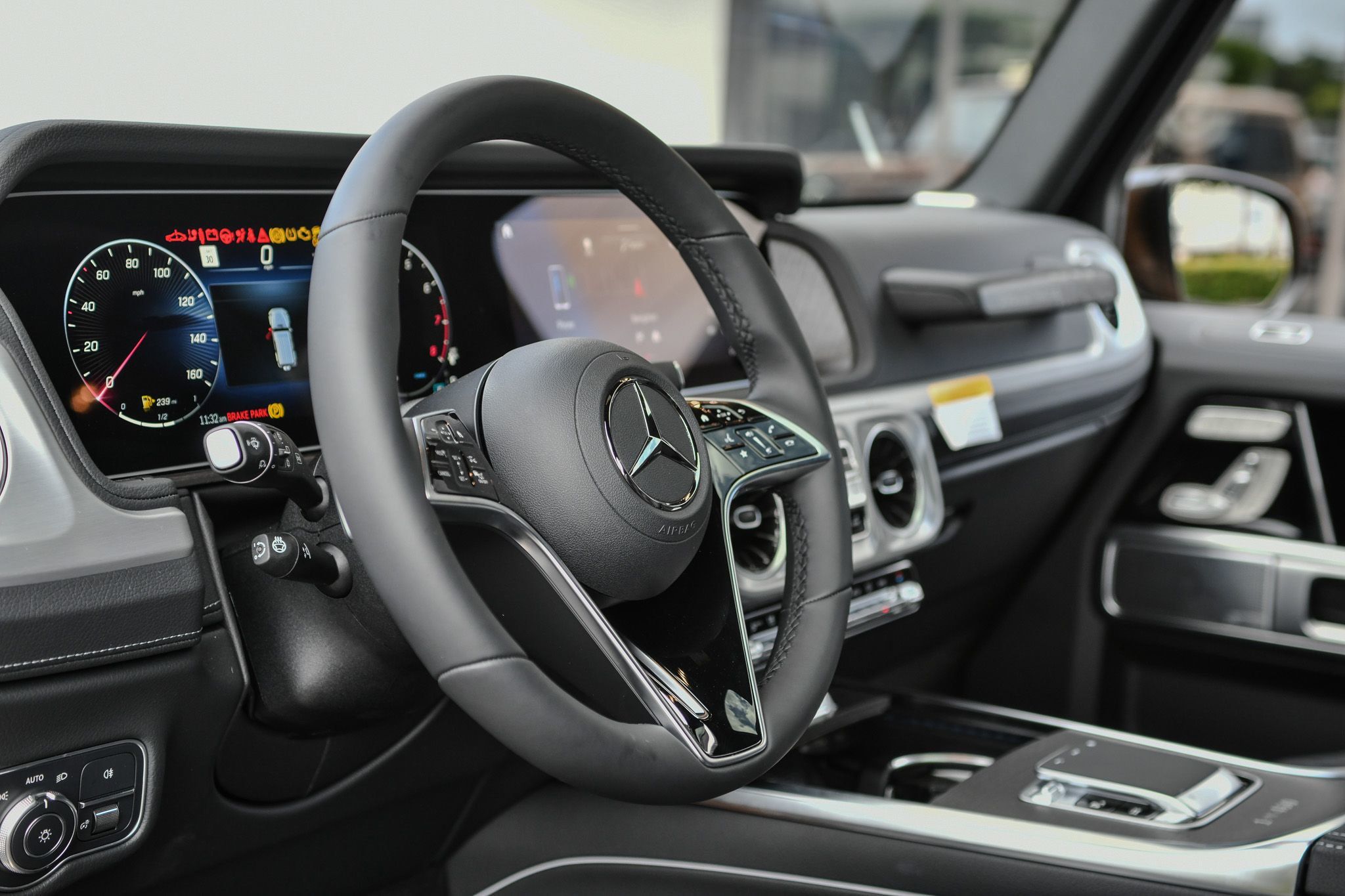 2025 Mercedes Benz G 550 photo 22