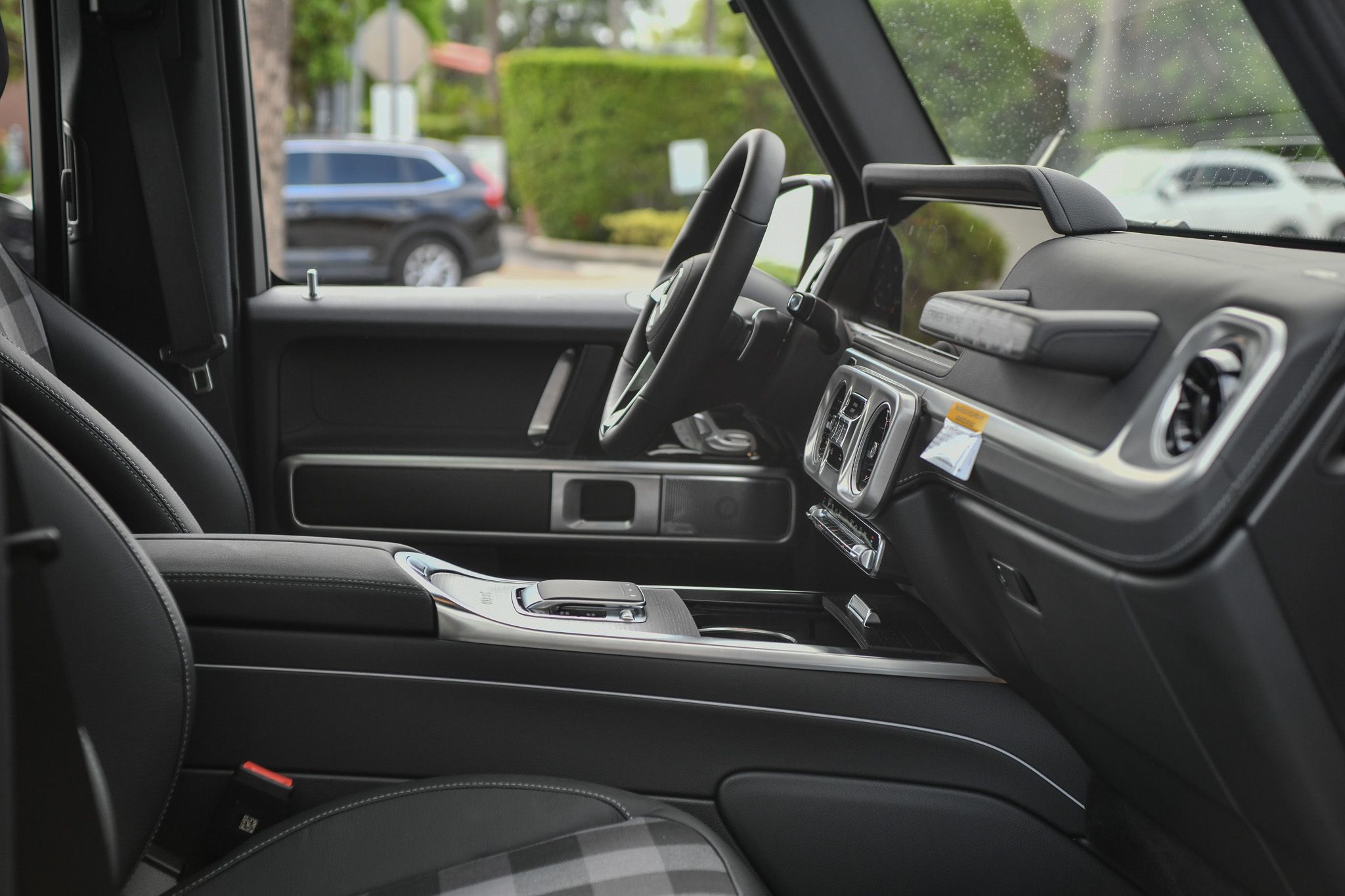 2025 Mercedes Benz G 550 photo 35