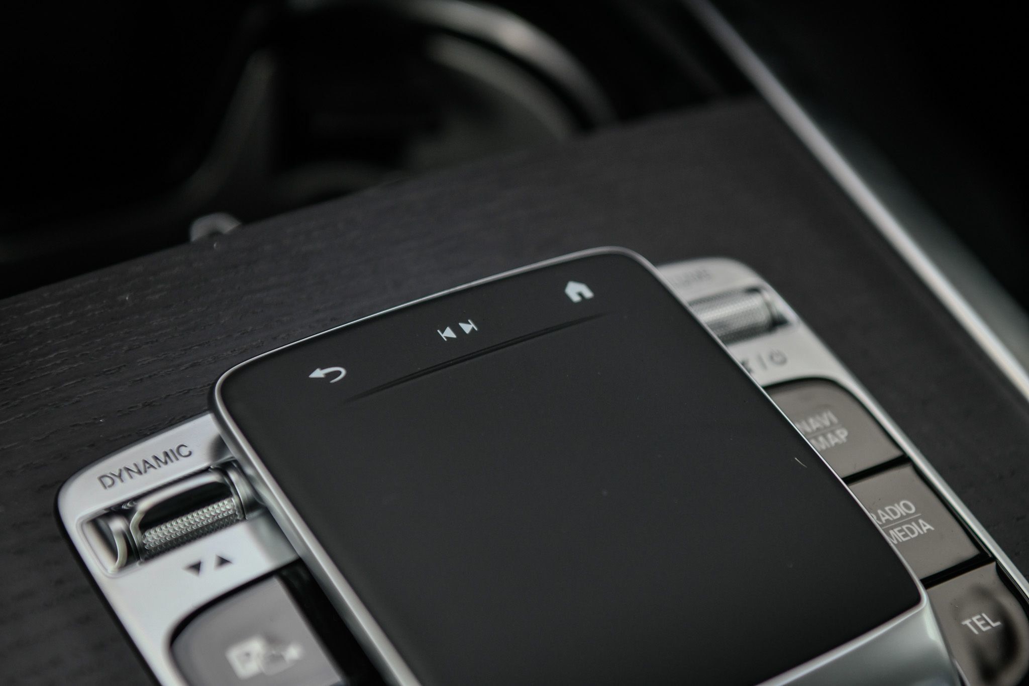 2025 Mercedes Benz G 550 photo 47