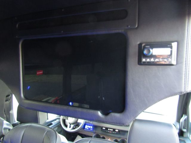 2025 Mercedes-Benz Sprinter 3500 XD High Roof 170 TWR Executive Shuttle - 23045136 - 22