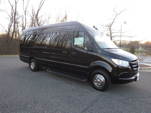 2025 Mercedes-Benz Sprinter 3500 XD High Roof 170 TWR Executive Shuttle - 23045136 - 4