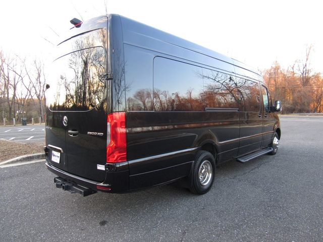 2025 Mercedes-Benz Sprinter 3500 XD High Roof 170 TWR Executive Shuttle - 23045136 - 7