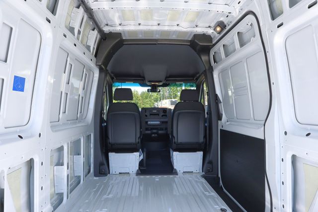 2025 Mercedes-Benz Sprinter Cargo Van 2500 HIgh Roof I4 Diesel 144'' RWD w/ Blind Spot Assist - 23035143 - 22