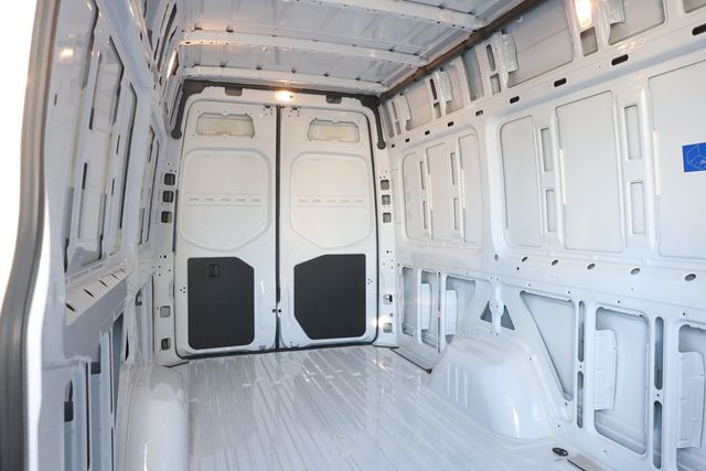 2025 Mercedes-Benz Sprinter Cargo Van 2500 High Roof I4 Diesel 170'' RWD w/ MBUX & Cargo Partition - 23092475 - 23