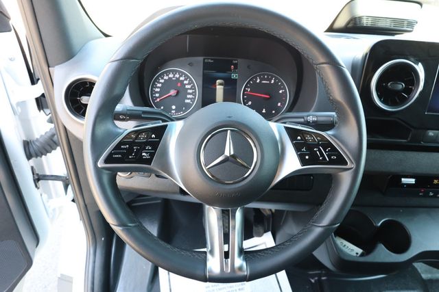 2025 Mercedes-Benz Sprinter Cargo Van 2500 High Roof I4 Diesel 170'' w/ Drive Assist & MBUX Pkgs - 23004031 - 11