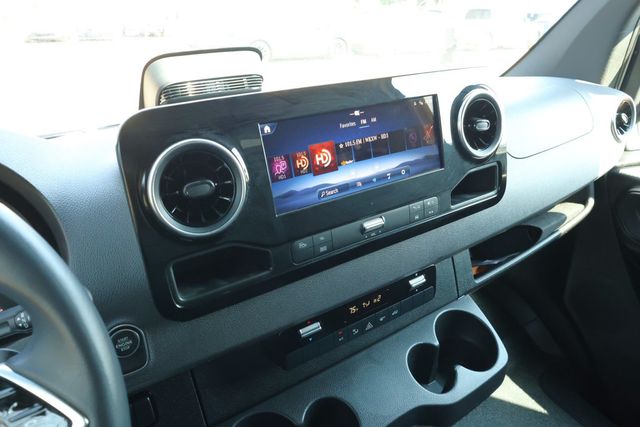 2025 Mercedes-Benz Sprinter Cargo Van 2500 High Roof I4 Diesel 170'' w/ Drive Assist & MBUX Pkgs - 23004031 - 15