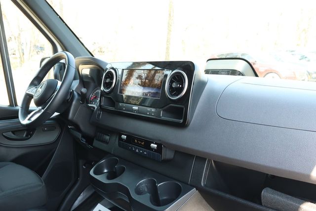 2025 Mercedes-Benz Sprinter Cargo Van 2500 High Roof I4 Diesel 170'' w/ Drive Assist & MBUX Pkgs - 23004031 - 26