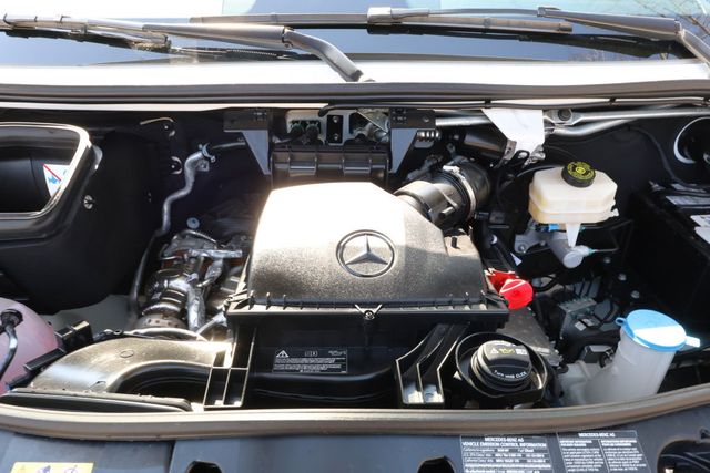 2025 Mercedes-Benz Sprinter Cargo Van 2500 High Roof I4 Diesel 170'' w/ Drive Assist & MBUX Pkgs - 23004031 - 28
