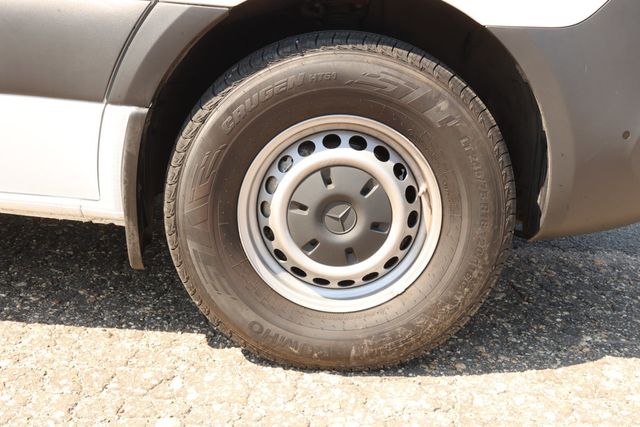 2025 Mercedes-Benz Sprinter Cargo Van 2500 High Roof I4 Diesel 170'' w/ Drive Assist & MBUX Pkgs - 23004031 - 8