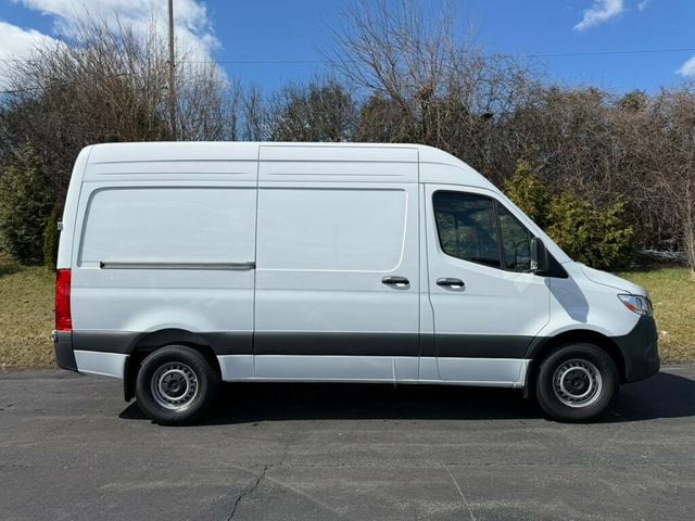 2025 Mercedes-Benz Sprinter Cargo Van 2500 Standard Roof I4 Diesel 144" RWD - 22987931 - 9