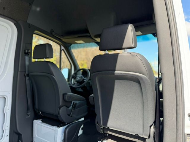 2025 Mercedes-Benz Sprinter Cargo Van 2500 Standard Roof I4 Diesel 144" RWD - 22987931 - 20